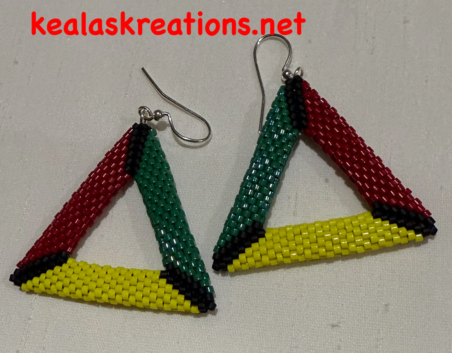 Mauna Regae Earring (1 5/8)