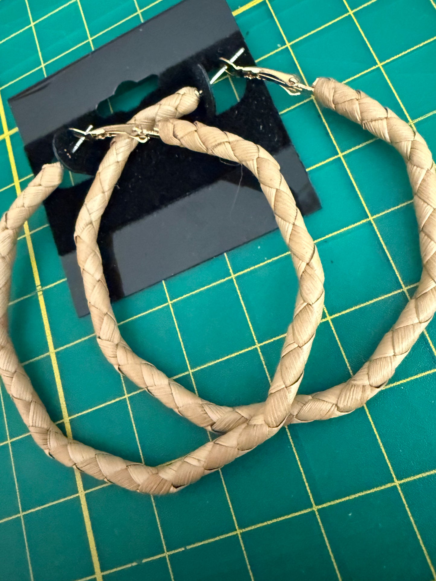 65mm Octagon Lauhala Woven