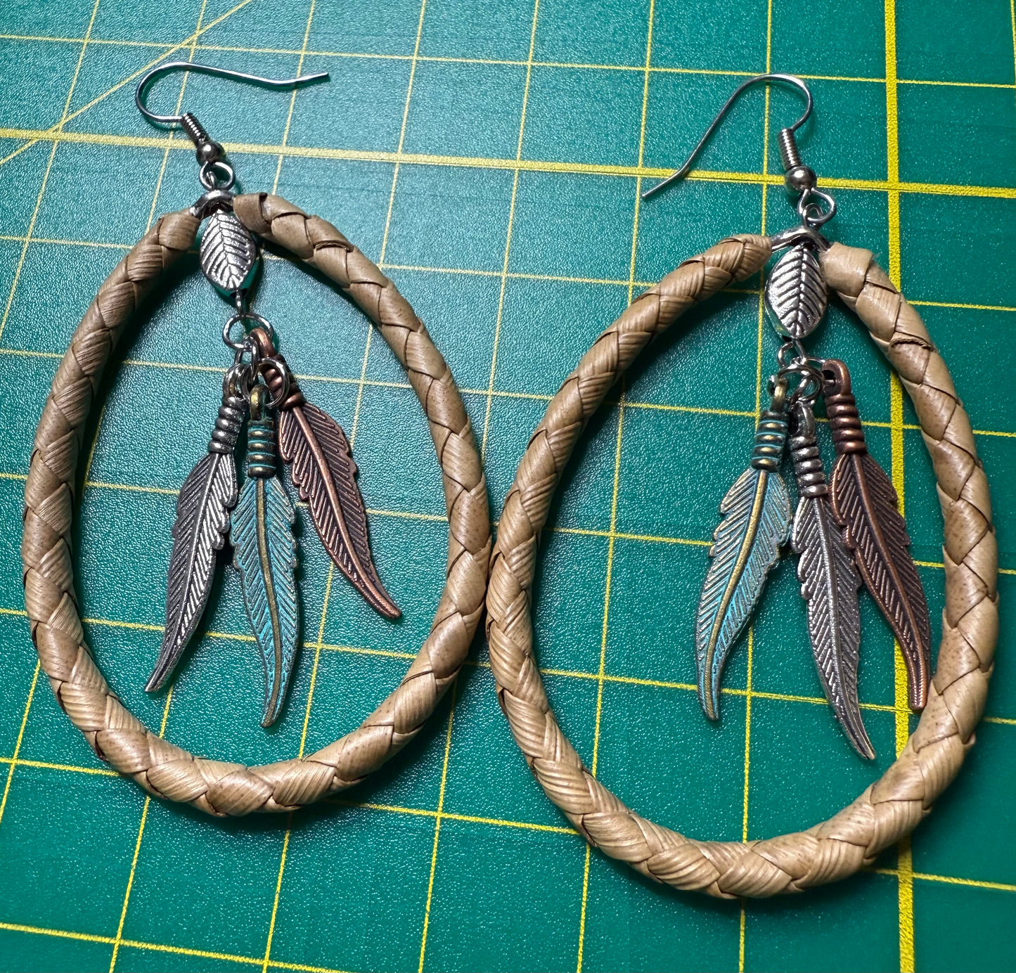 Teardrop Unity Hoop B