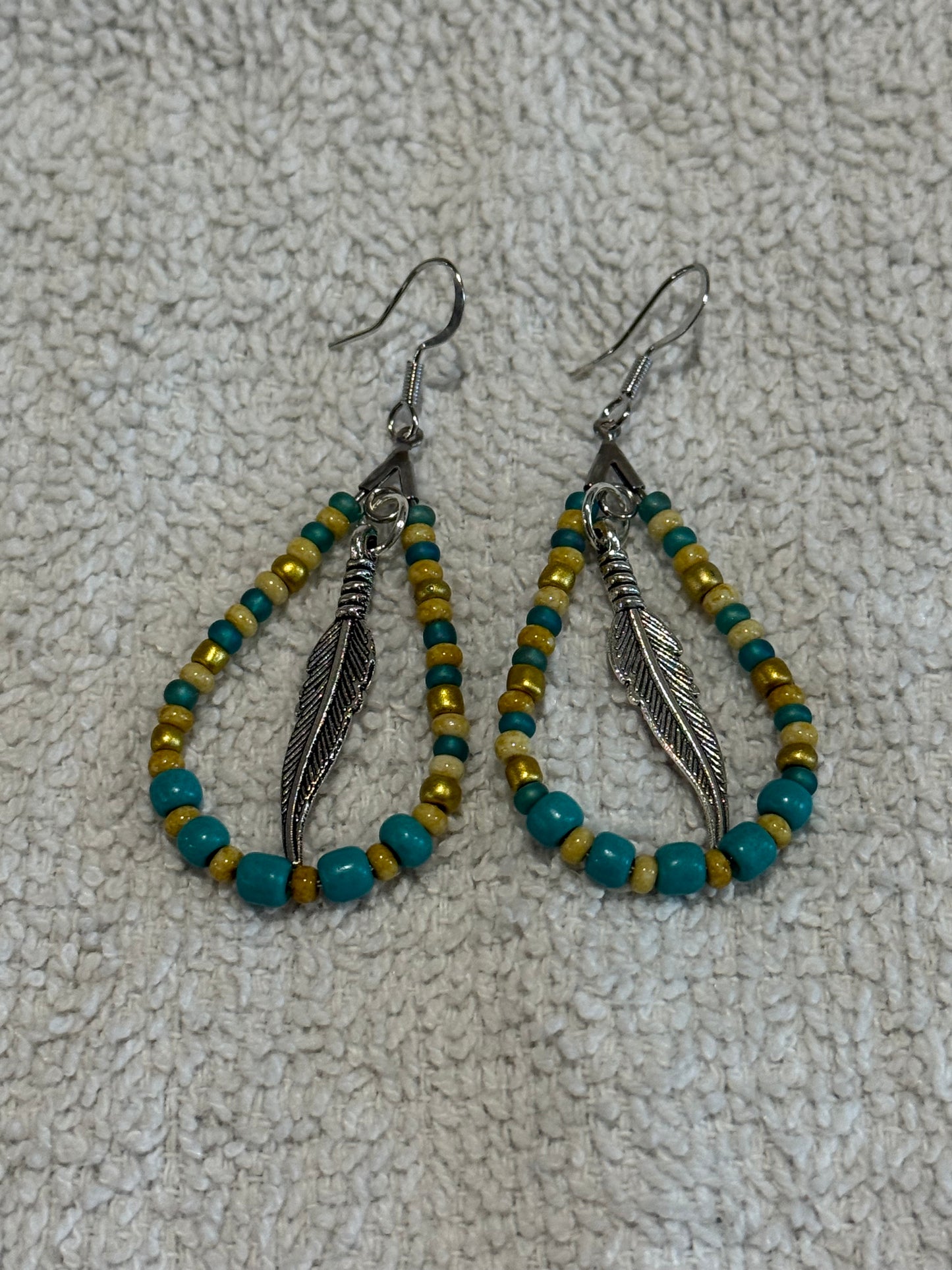 Tear Drop Feather (T2)