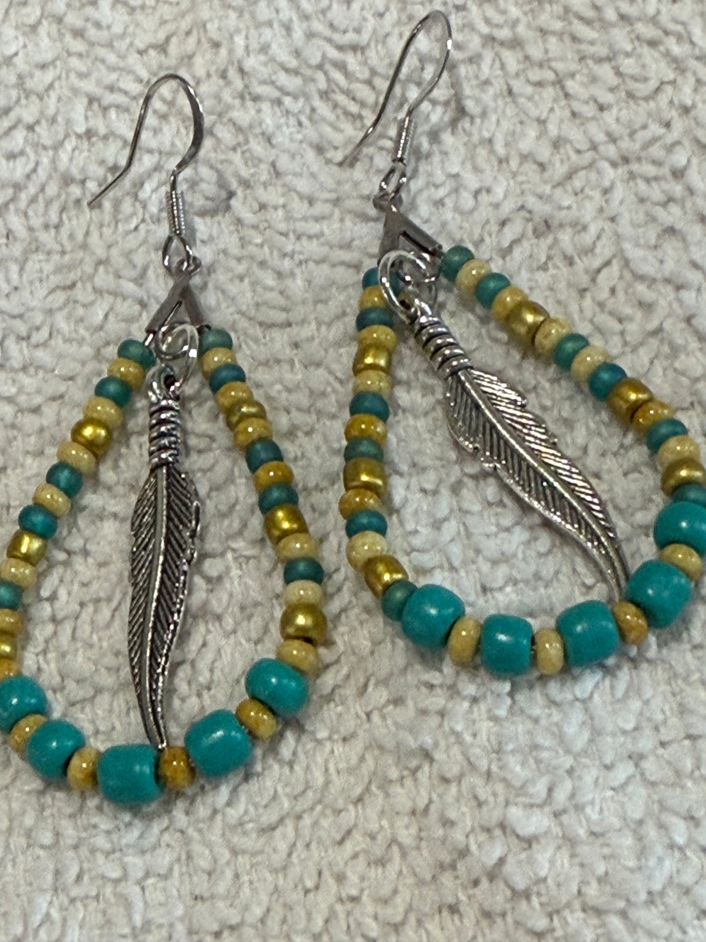 Tear Drop Feather (T2)
