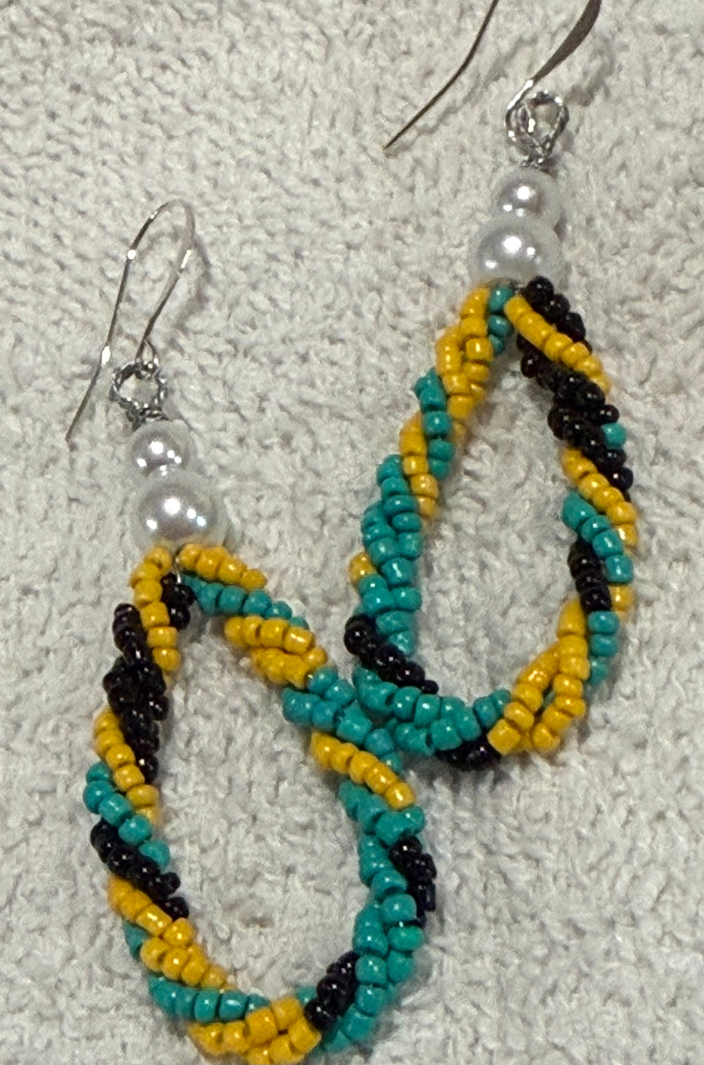 Twisted Beaded Earring (3")