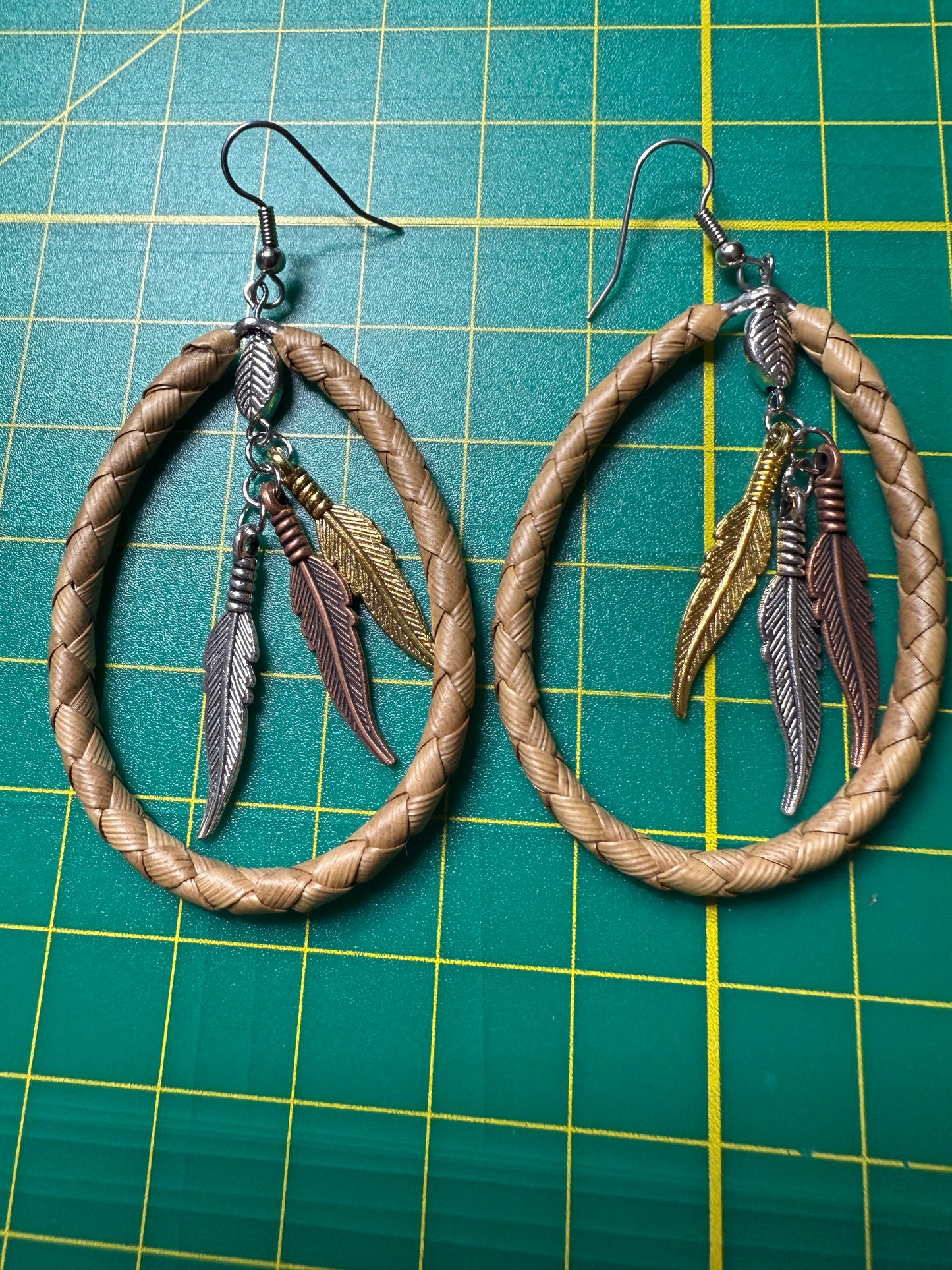 Teardrop Unity Hoop C