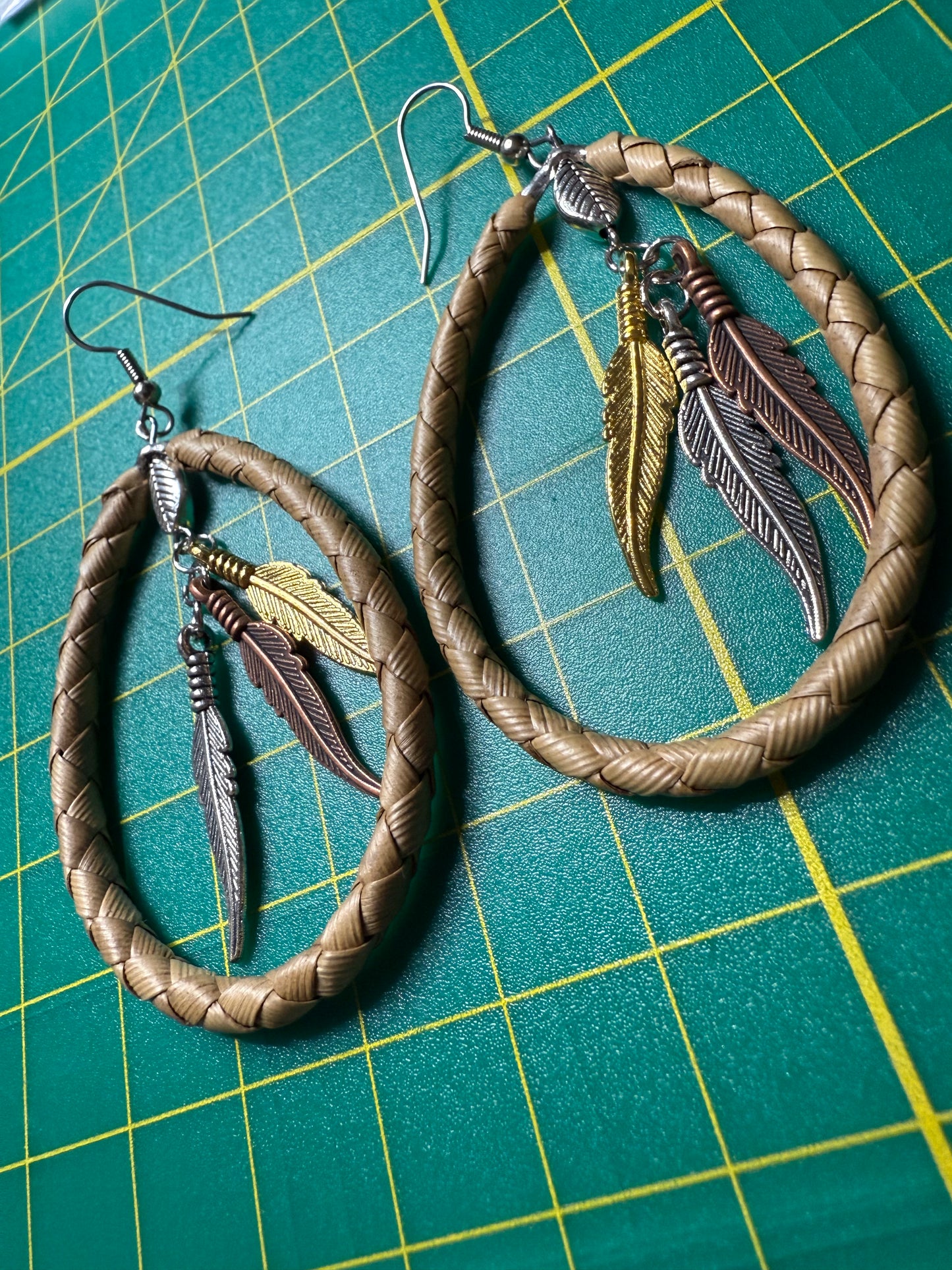 Teardrop Unity Hoop C