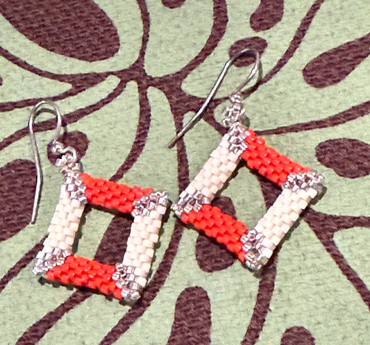 Square 3 tone beaded earring